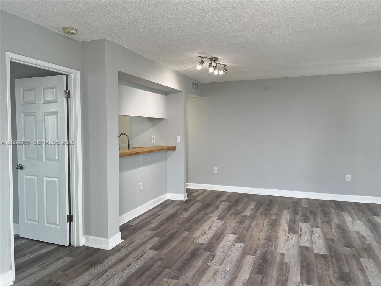 800 N Miami Ave , Unit E-909, Miami, FL 33136 Photo