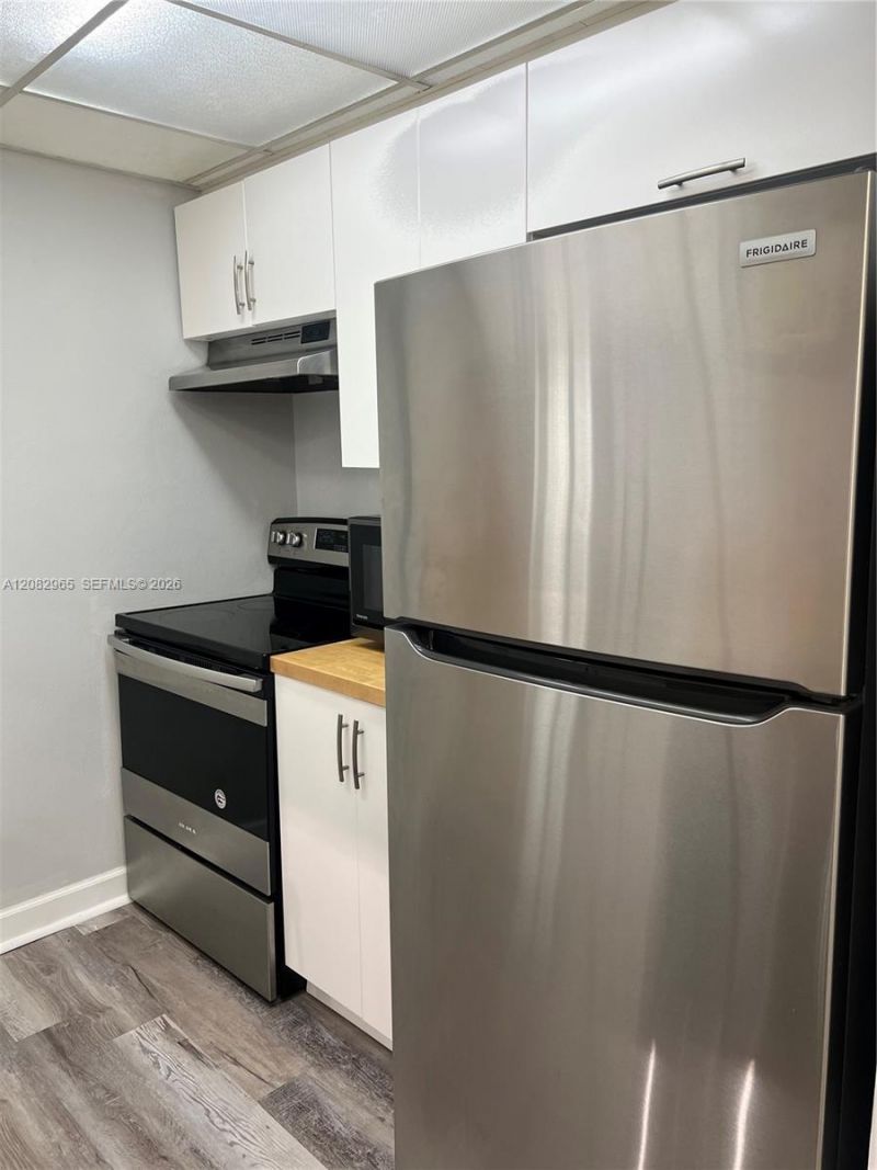 800 N Miami Ave , Unit E-909, Miami, FL 33136 Photo