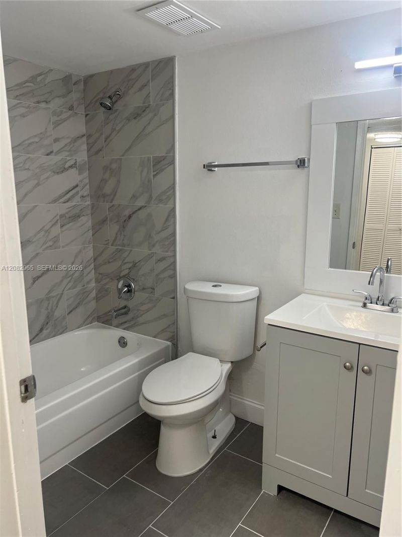 800 N Miami Ave , Unit E-909, Miami, FL 33136 Photo