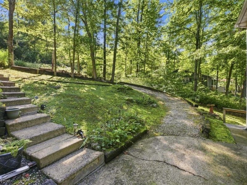 505 Stony Lake Drive, Carrollton, OH 44615 Photo 35