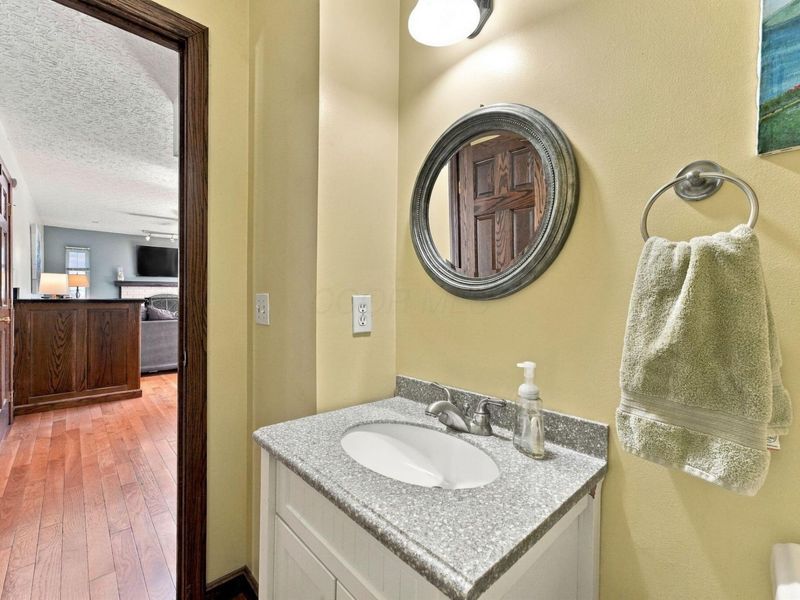 567 Haversham Drive, Columbus, OH 43230 Photo 24