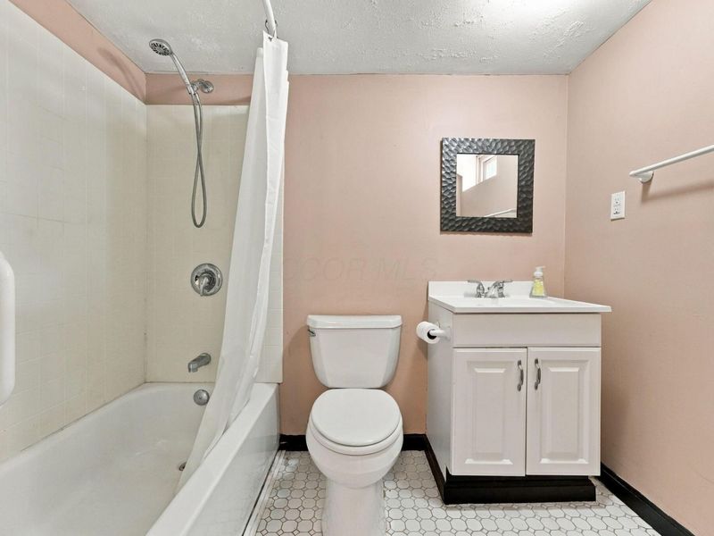 567 Haversham Drive, Columbus, OH 43230 Photo 27