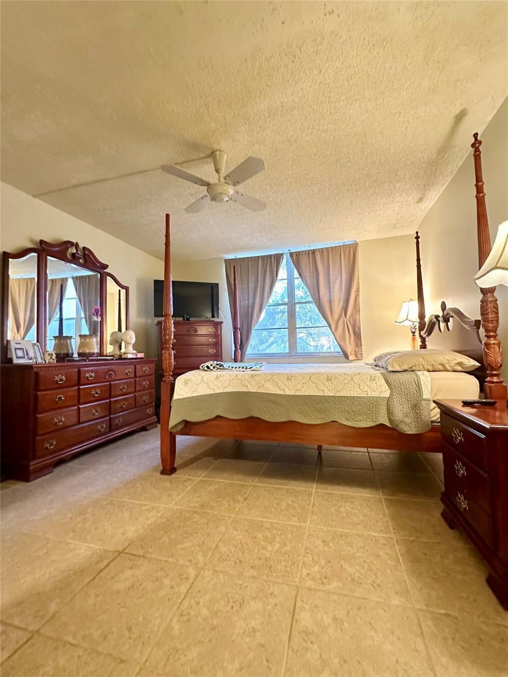 4899 NW 26th Court, Lauderdale Lakes, FL 33313 Photo