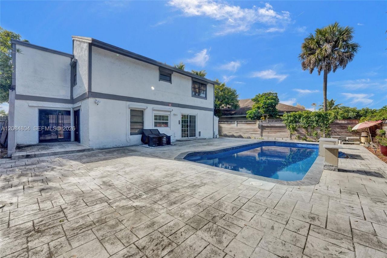 3753 NW 73rd Way, Coral Springs, FL 33065 Photo