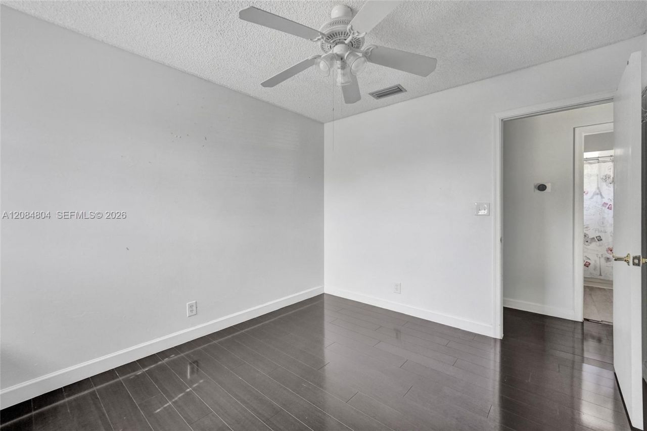 3753 NW 73rd Way, Coral Springs, FL 33065 Photo