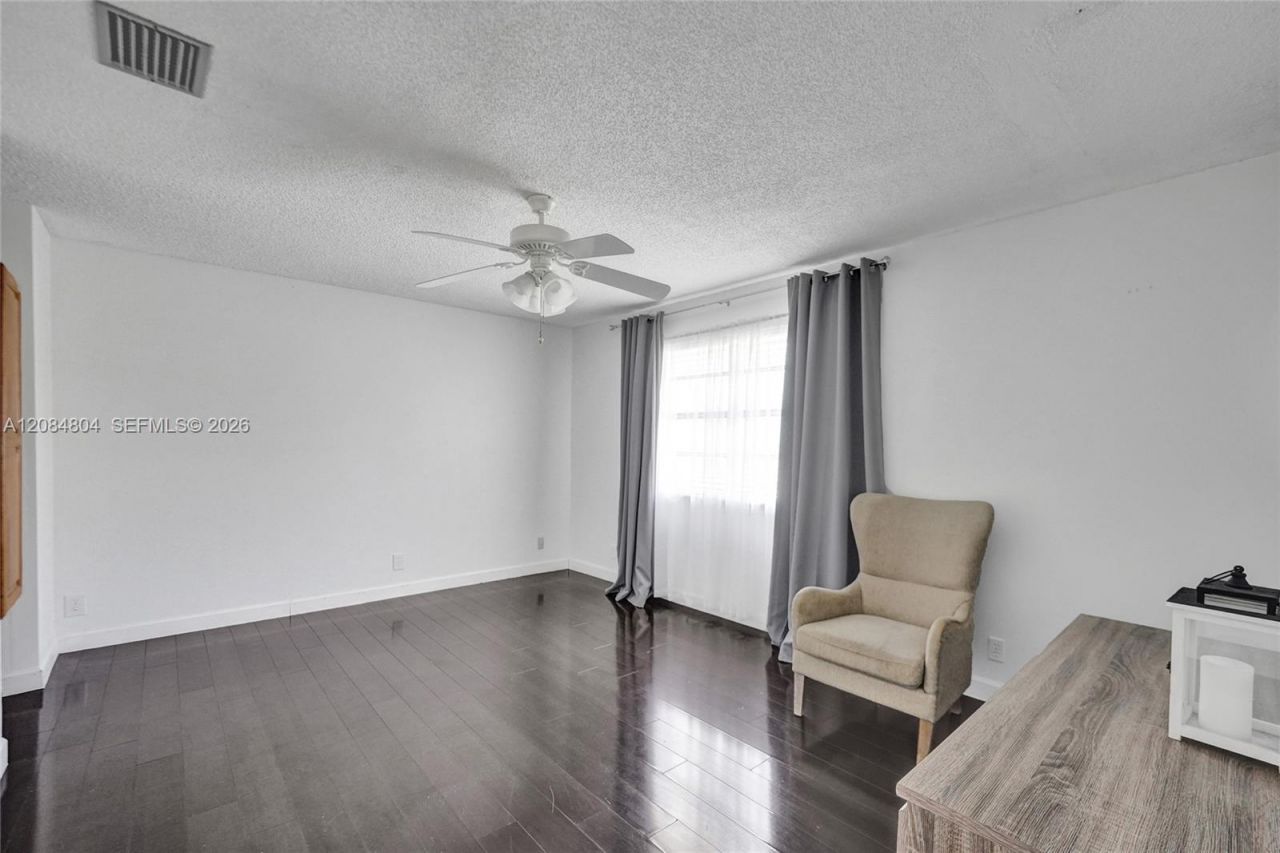 3753 NW 73rd Way, Coral Springs, FL 33065 Photo