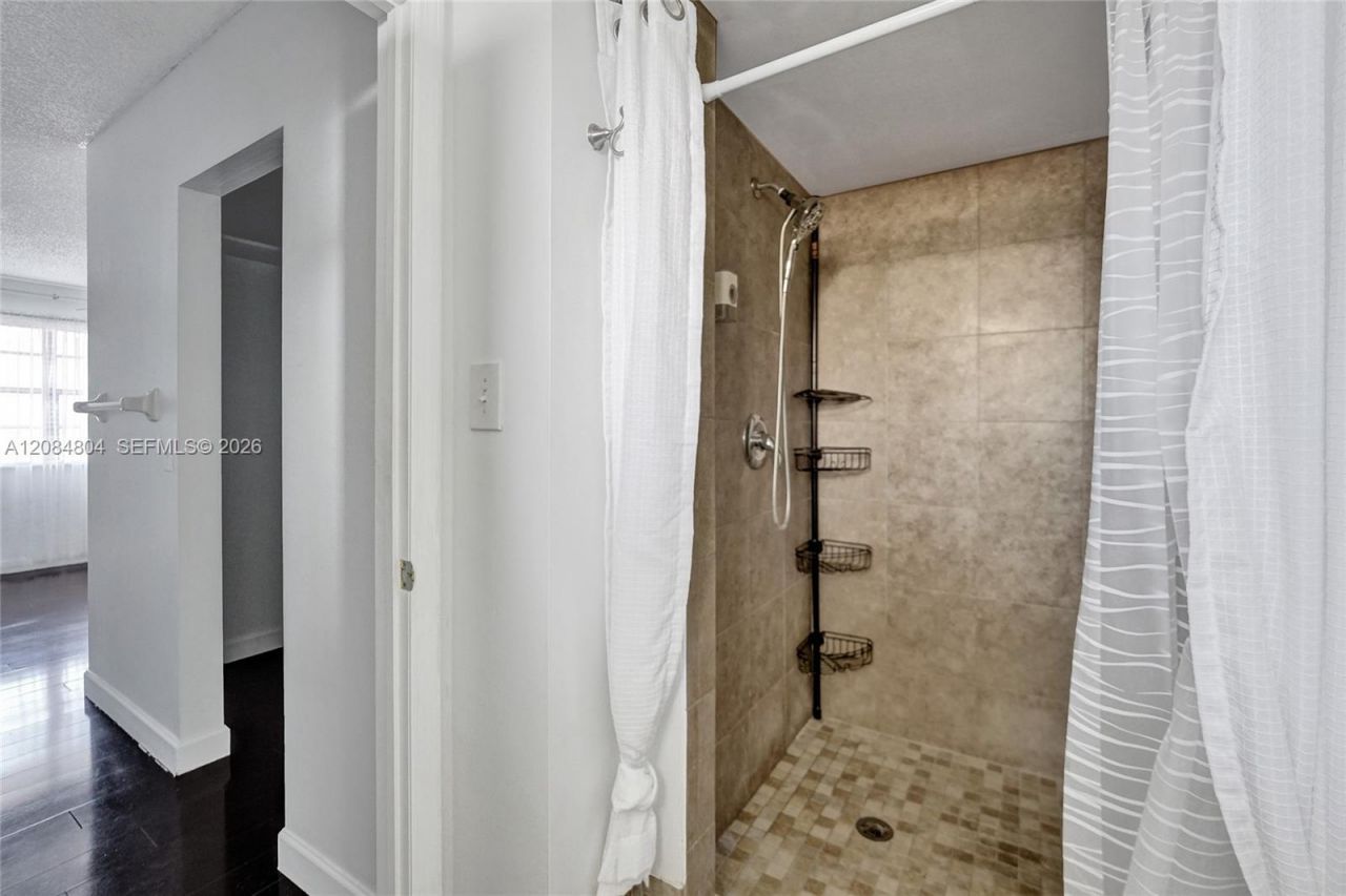 3753 NW 73rd Way, Coral Springs, FL 33065 Photo