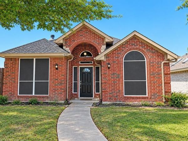 6618 Bandalia Drive, Rowlett, TX 75089