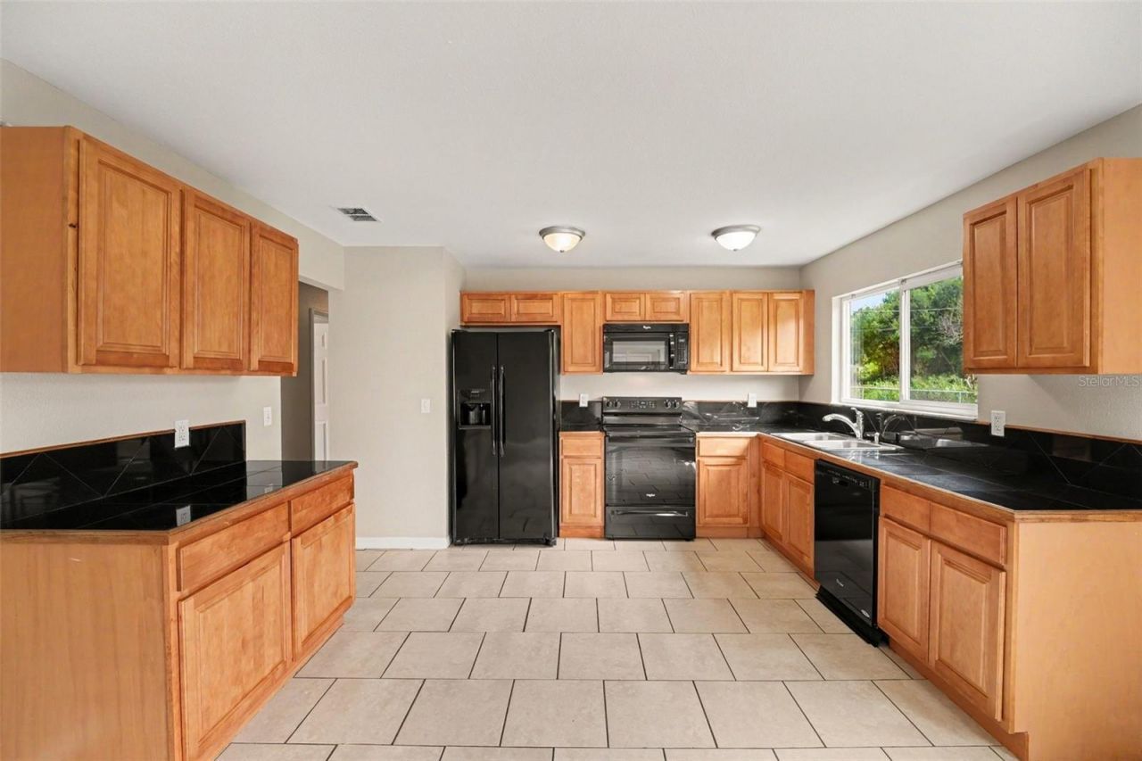 209 Manth Avenue , Cocoa, FL 32927 Photo
