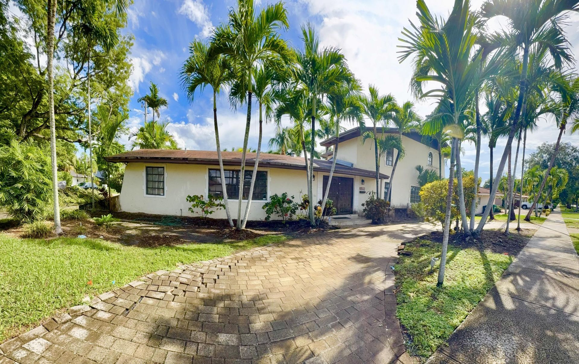 2390 NE 199th Street, Aventura, FL 33180 Photo