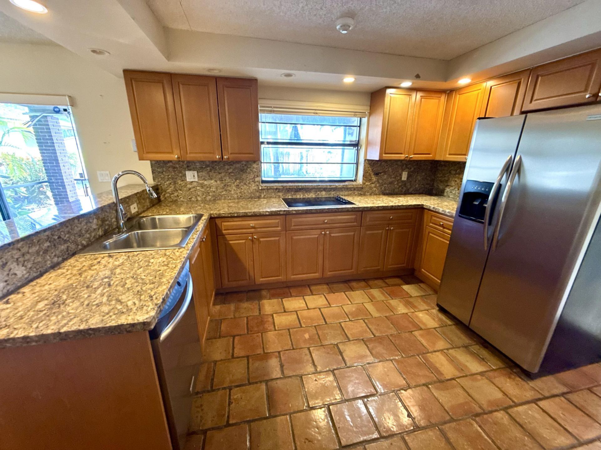 2390 NE 199th Street, Aventura, FL 33180 Photo