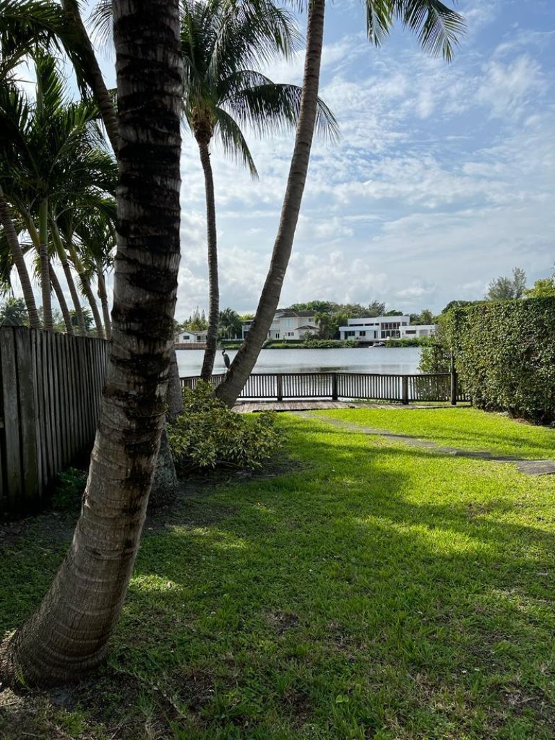 2390 NE 199th Street, Aventura, FL 33180 Photo