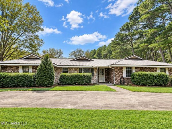 751 Clem Road, Prentiss, MS 39474
