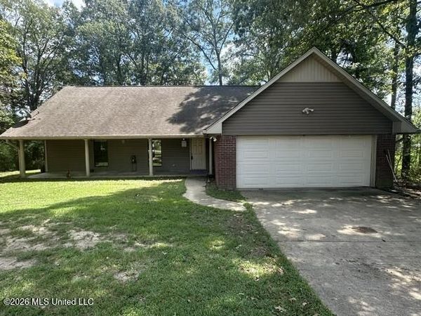 2167 Cleary Road, Florence, MS 39073