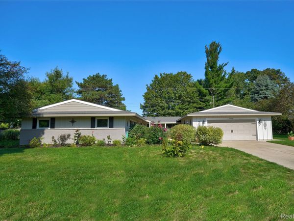 6243 Westview Drive, Grand Blanc Township, Mi 48439
