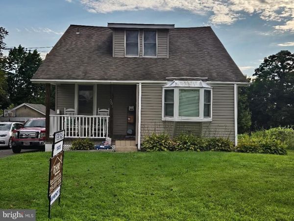 501 GRANT AVENUE , WILLOW GROVE, PA 19090