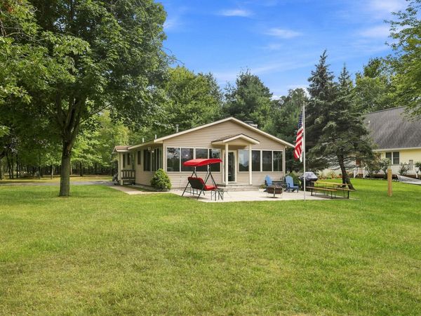10111 Peppermill Lane, Canadian Lakes, MI 49346
