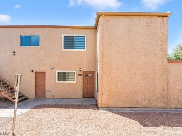 579 Roxella Lane , Unit B, Las Vegas, NV 89110