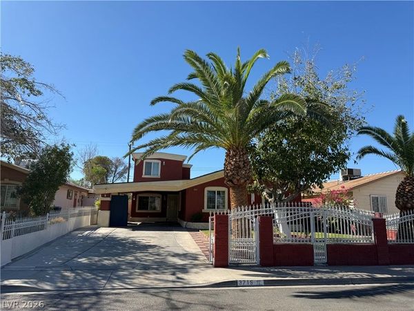 3715 E Nelson Avenue, North Las Vegas, NV 89030