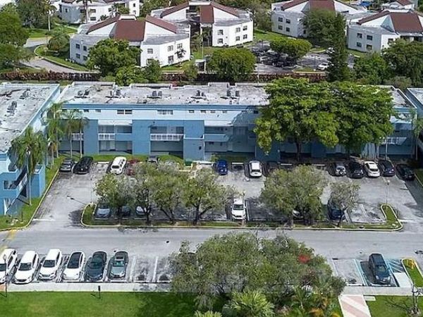 9355 Fontainebleau , Unit C-223, Miami, FL 33172