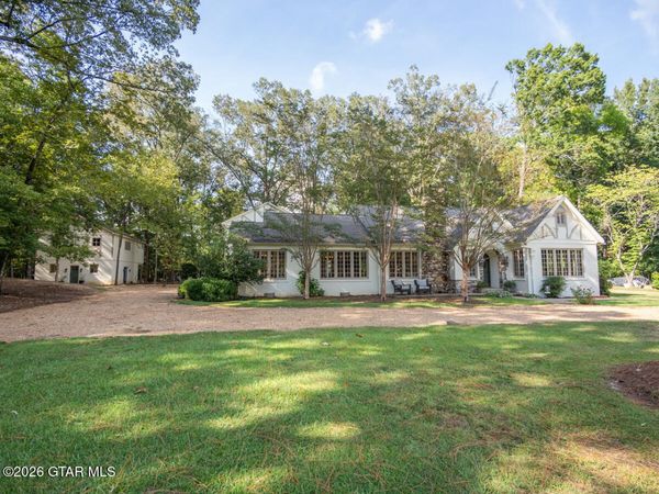 524 Greensboro Street, Starkville, MS 39759