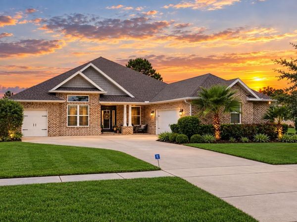 513 W Club House Drive, Freeport, FL 32439