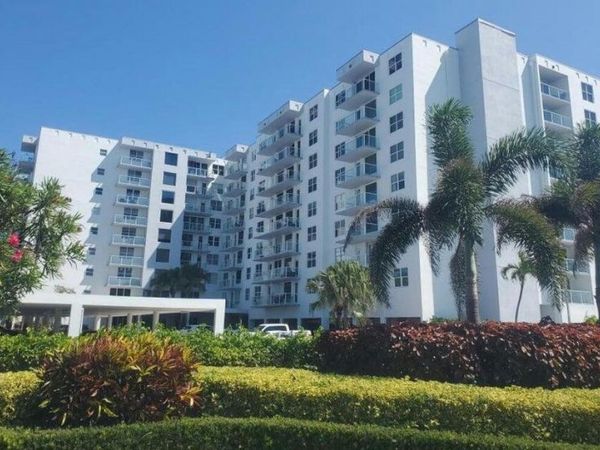 3450 S Ocean Boulevard, Unit 2240, Palm Beach, FL 33480