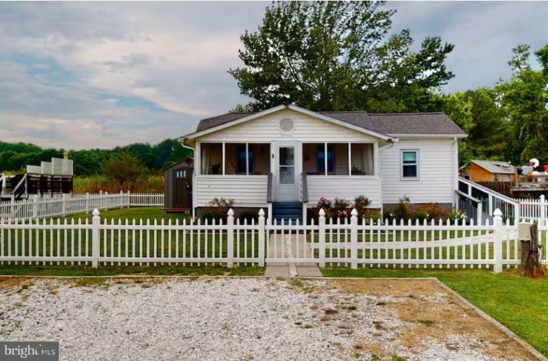 5229 BREEZY POINT ROAD, CHESAPEAKE BEACH, MD 20732