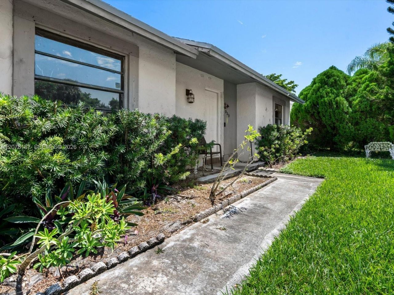 939 S Bluebird Ln, Homestead, FL 33035 Photo