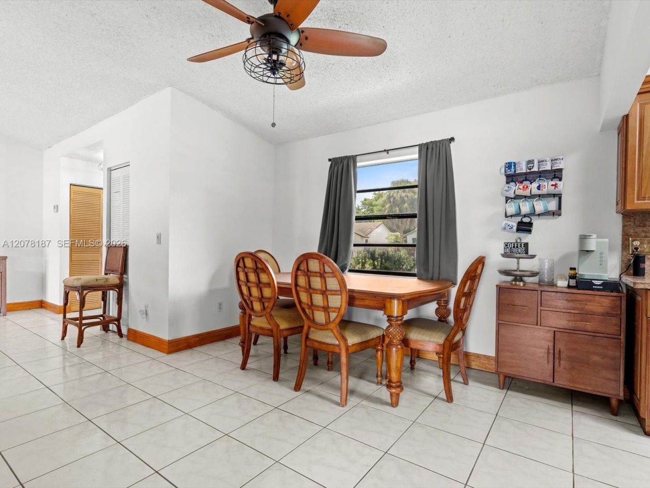 939 S Bluebird Ln, Homestead, FL 33035 Photo