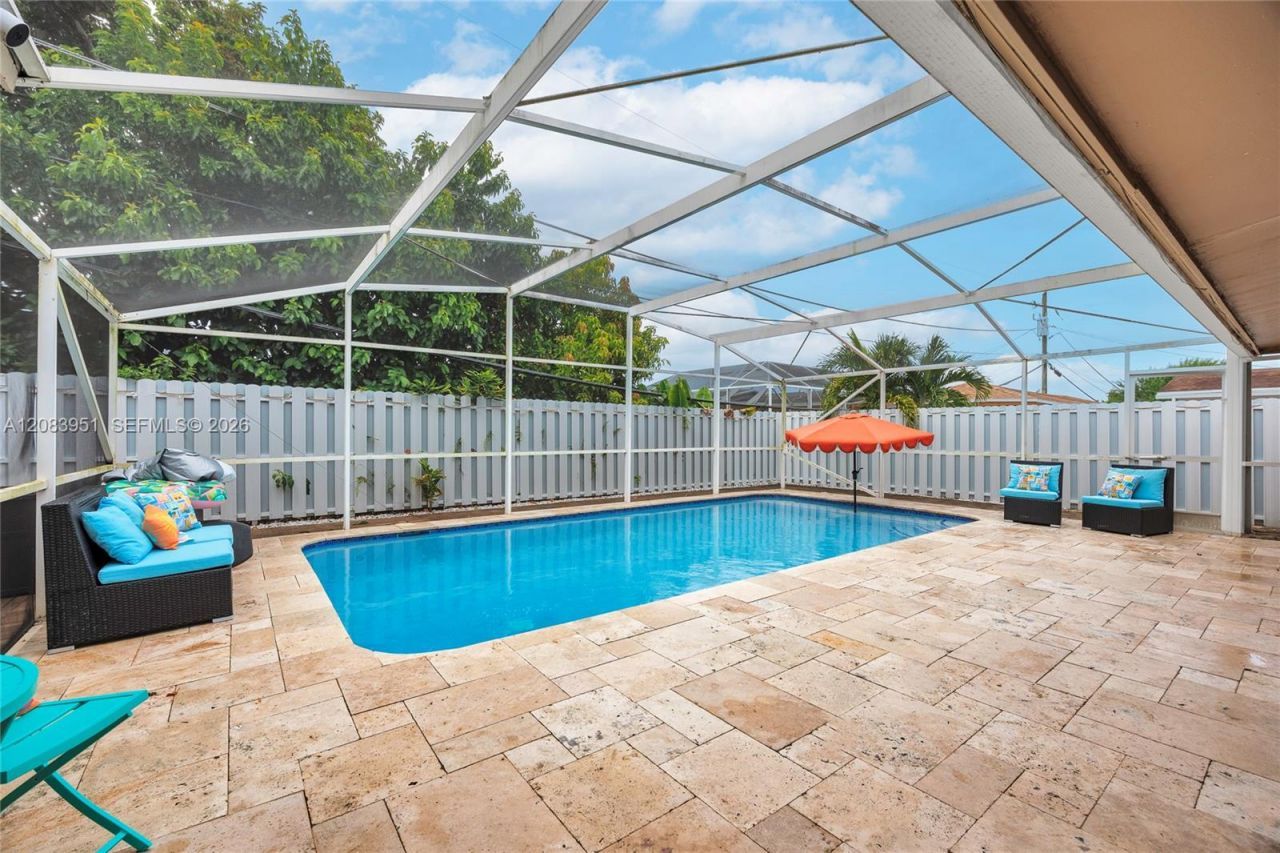 8441 Sunset Strip, Sunrise, FL 33322 Photo