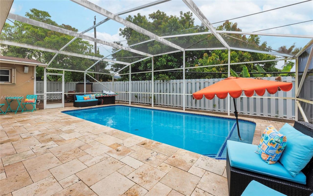 8441 Sunset Strip, Sunrise, FL 33322 Photo
