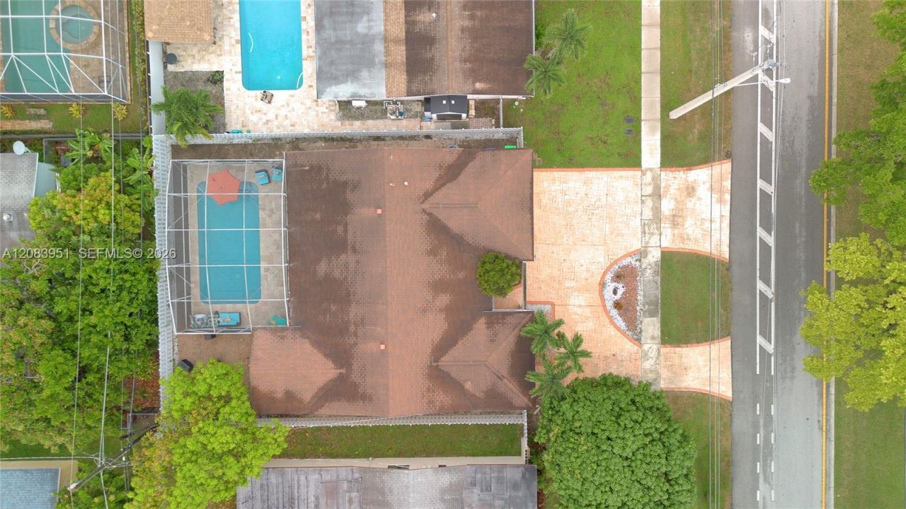 8441 Sunset Strip, Sunrise, FL 33322 Photo