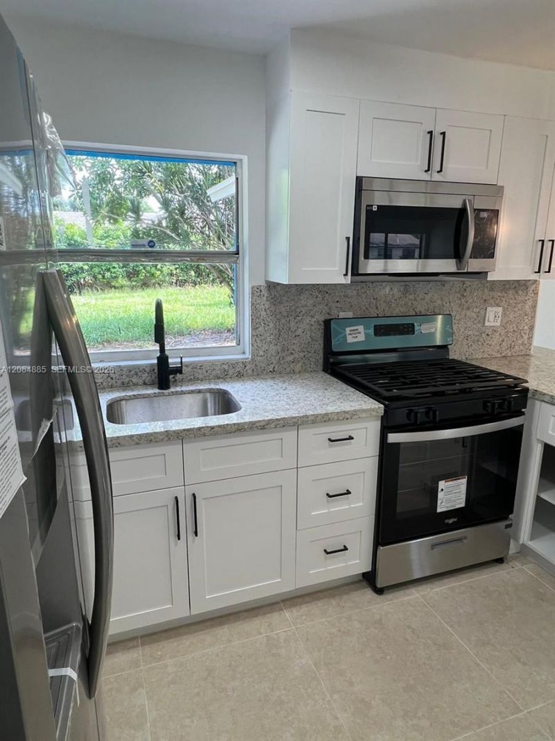 3104 Tropic Blvd, Unit ., Fort Pierce, FL 34946 Photo