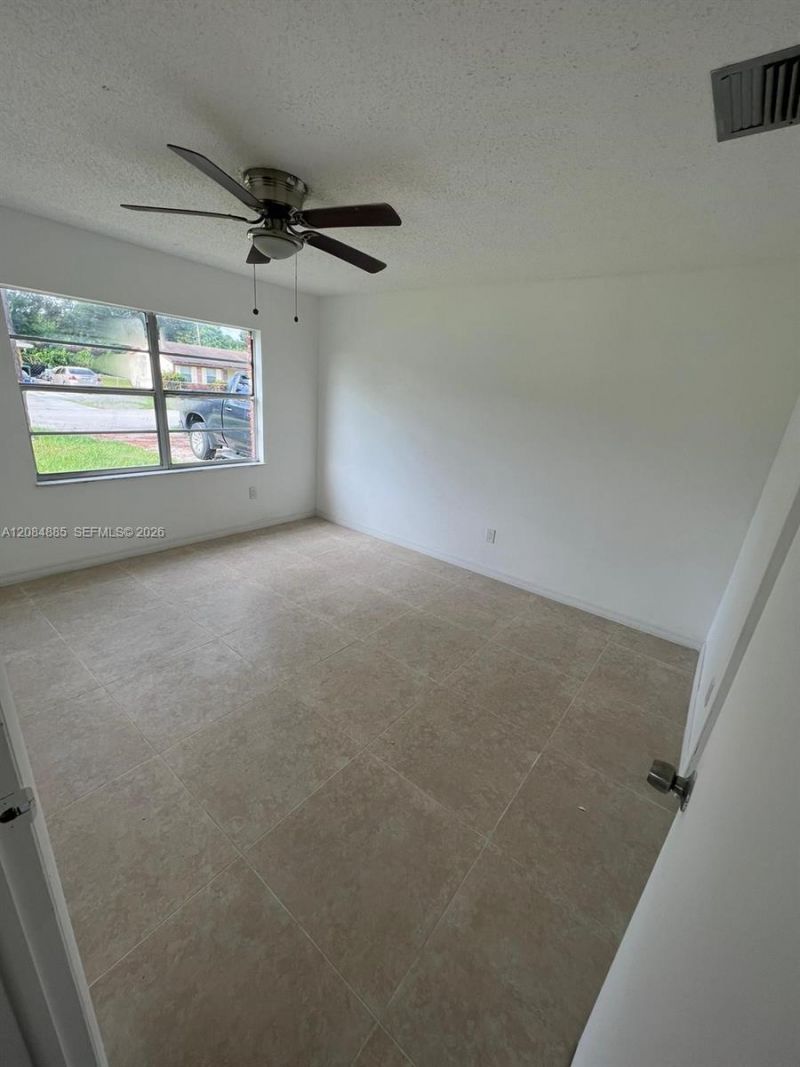 3104 Tropic Blvd, Unit ., Fort Pierce, FL 34946 Photo
