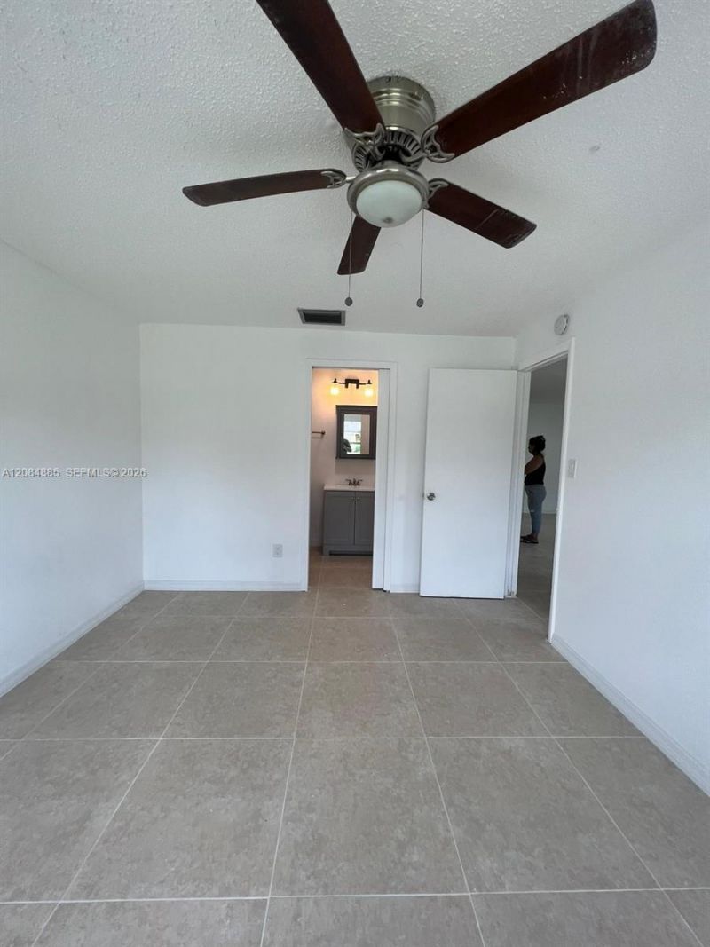 3104 Tropic Blvd, Unit ., Fort Pierce, FL 34946 Photo