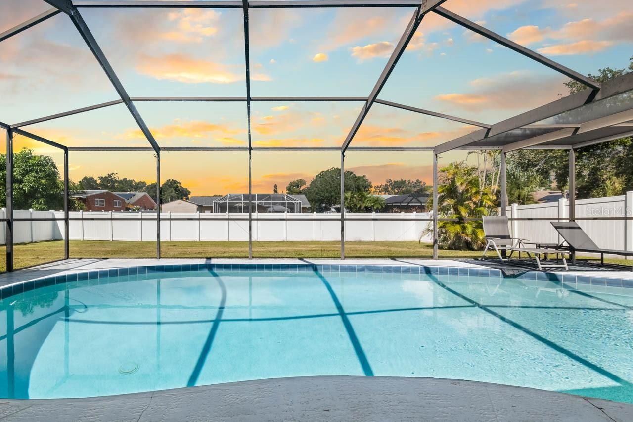7036 13th Street E, Sarasota, FL 34243 Photo