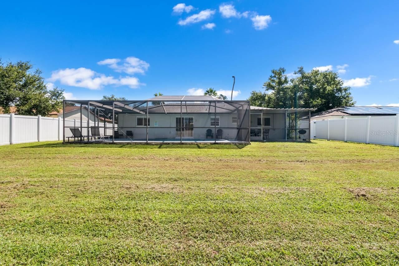 7036 13th Street E, Sarasota, FL 34243 Photo