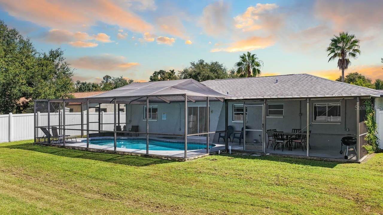 7036 13th Street E, Sarasota, FL 34243 Photo