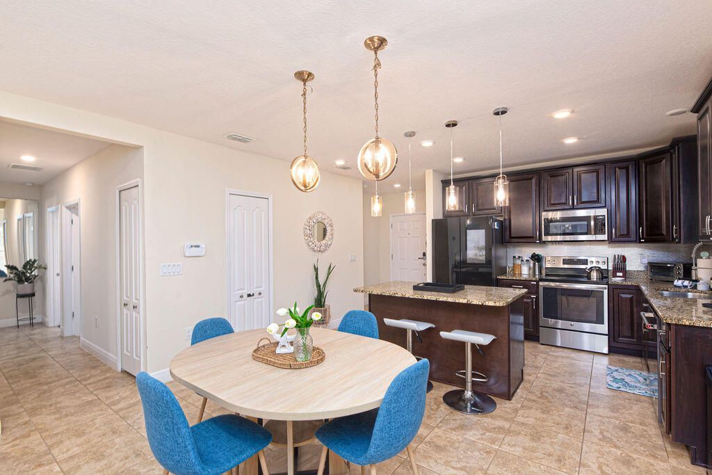 971 SW Jasper Avenue, Port Saint Lucie, FL 34953 Photo