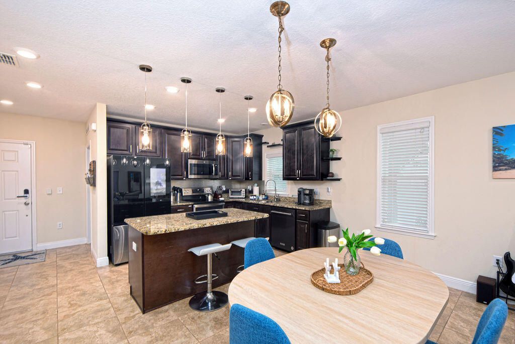 971 SW Jasper Avenue, Port Saint Lucie, FL 34953 Photo