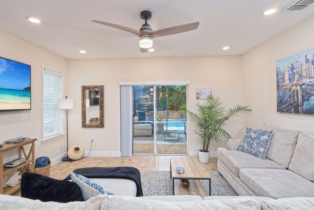 971 SW Jasper Avenue, Port Saint Lucie, FL 34953 Photo