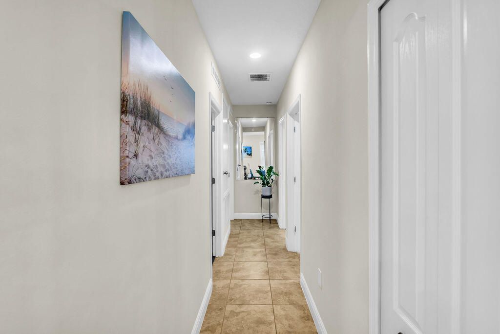 971 SW Jasper Avenue, Port Saint Lucie, FL 34953 Photo