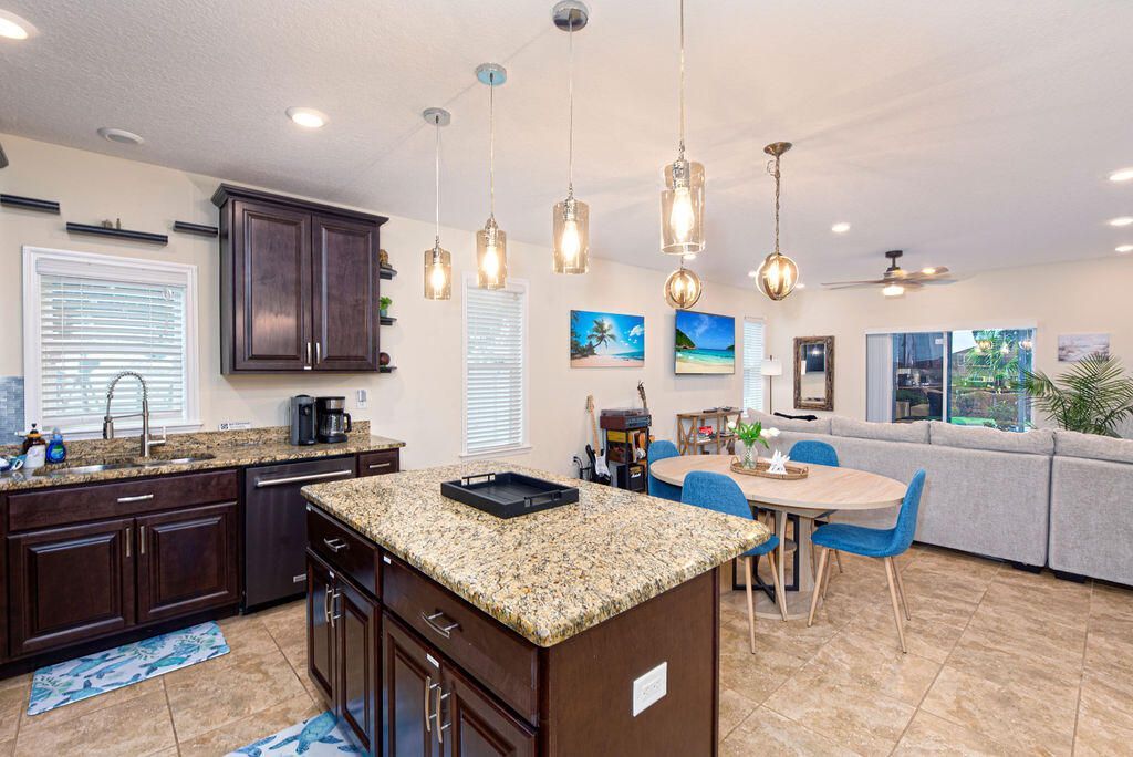 971 SW Jasper Avenue, Port Saint Lucie, FL 34953 Photo