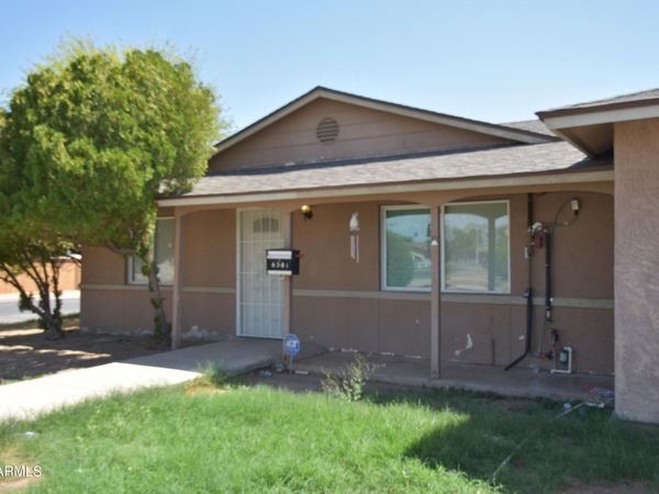 6301 W EARLL Drive, Phoenix, AZ 85033