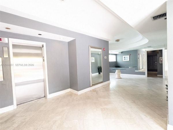 710 Washington Ave , Unit 322, Miami Beach, FL 33139