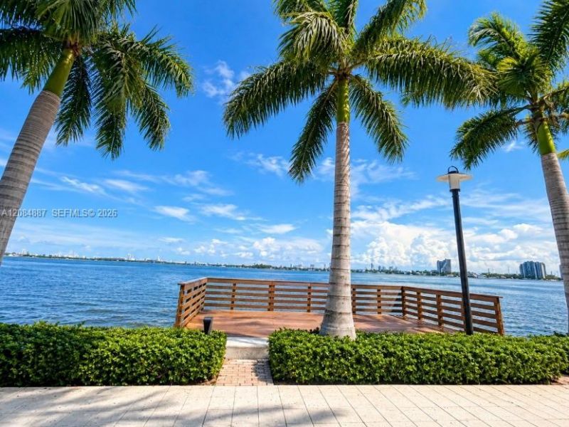 601 NE 23rd St, Unit 1501, Miami, FL 33137 Photo