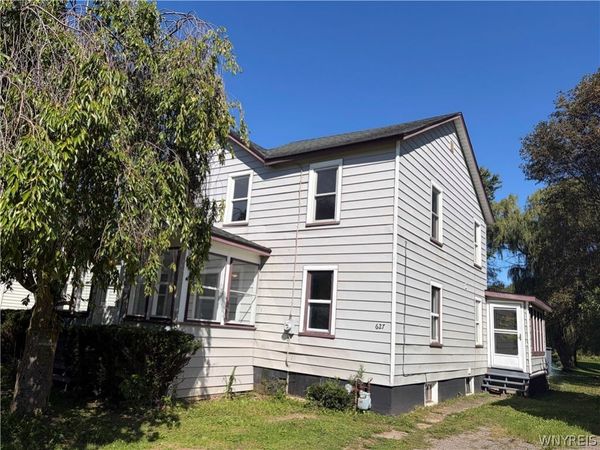 627 E State Street, Albion, NY 14411