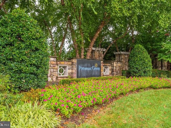 20655 HOPE SPRING TERRACE, Unit 301, ASHBURN, VA 20147