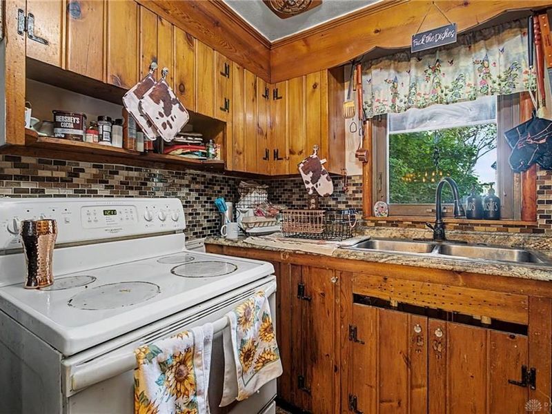 4 1st Street, Medway, OH 45341 Photo 16